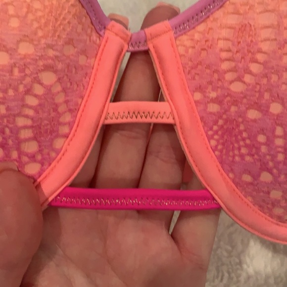 NWOT-Victoria’s Secret ombré halter tie bikini top - Picture 5 of 15